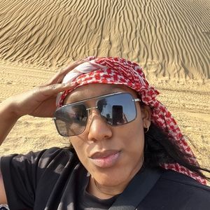 Meet your Posher, Sibyn